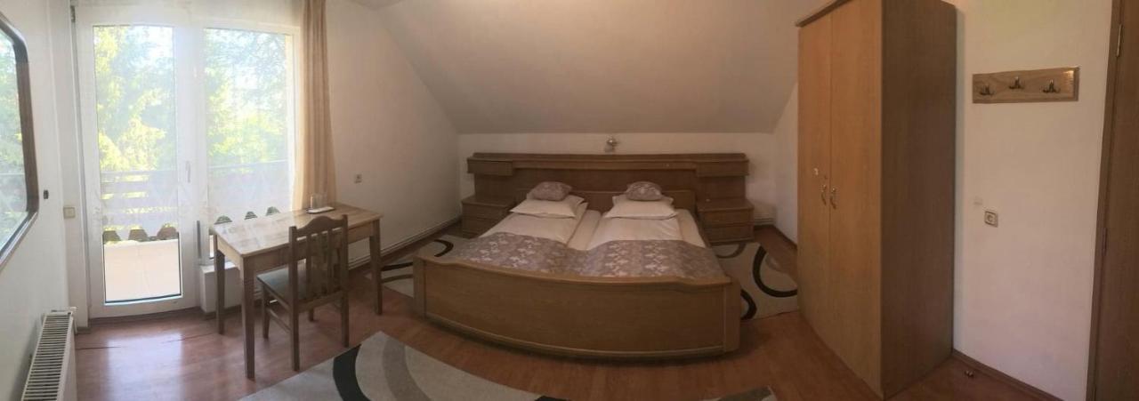 Soaptele Padurii & Casuta Din Padure Sucevita Extérieur photo