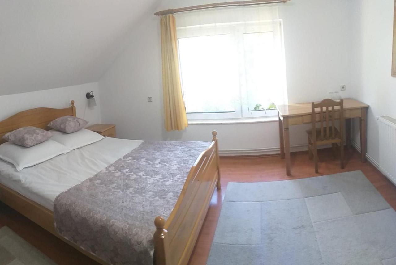 Soaptele Padurii & Casuta Din Padure Sucevita Extérieur photo